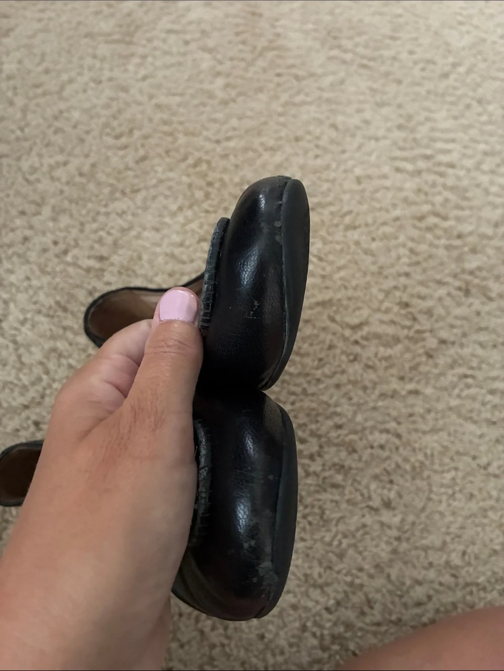 Tory Burch Black Leather Ballet Flats with Gold Emblem (size 7.5)